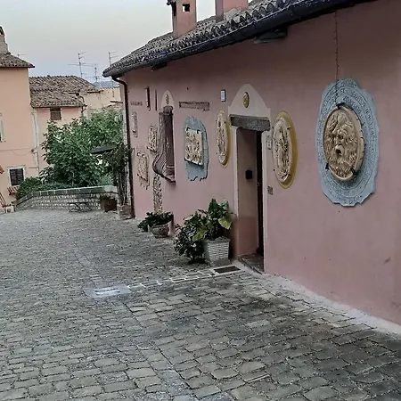 La Corte Alta 3* פוסומברונה